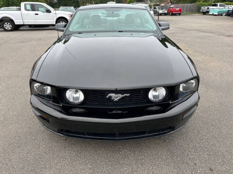 2006 Ford Mustang GT Deluxe