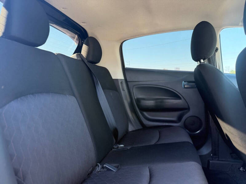 2022 Mitsubishi Mirage ES