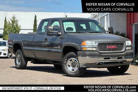 2002 GMC Sierra 2500HD for sale at Kiefer Nissan Used Cars of Albany in Albany OR