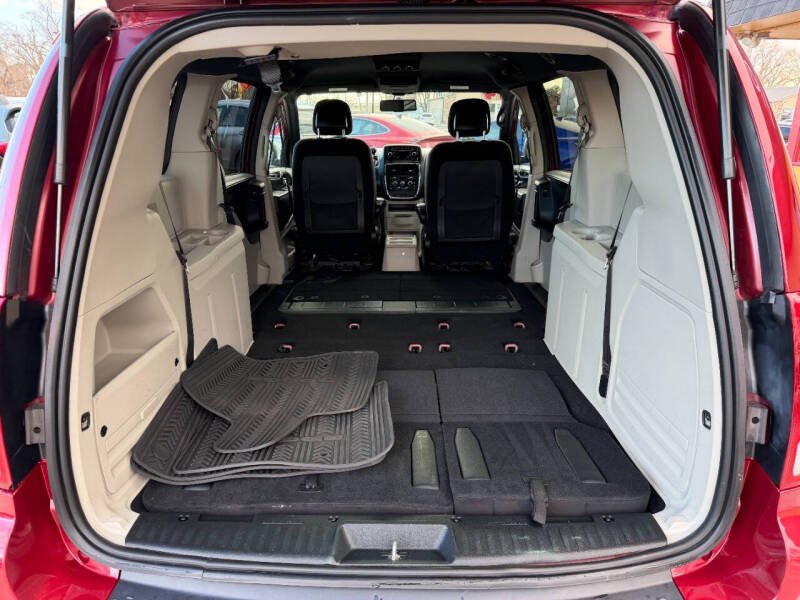 2014 Dodge Grand Caravan SE 30th Anniversary