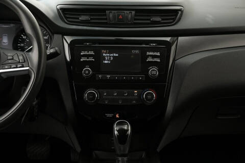 2017 Nissan Rogue Sport SL