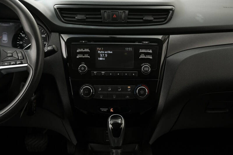 2017 Nissan Rogue Sport SL