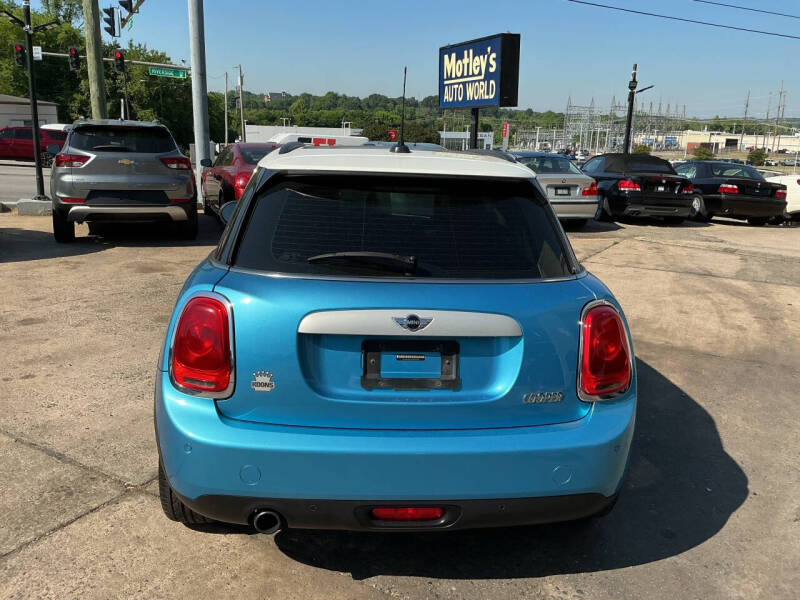 2015 MINI Hardtop 4 Door Cooper