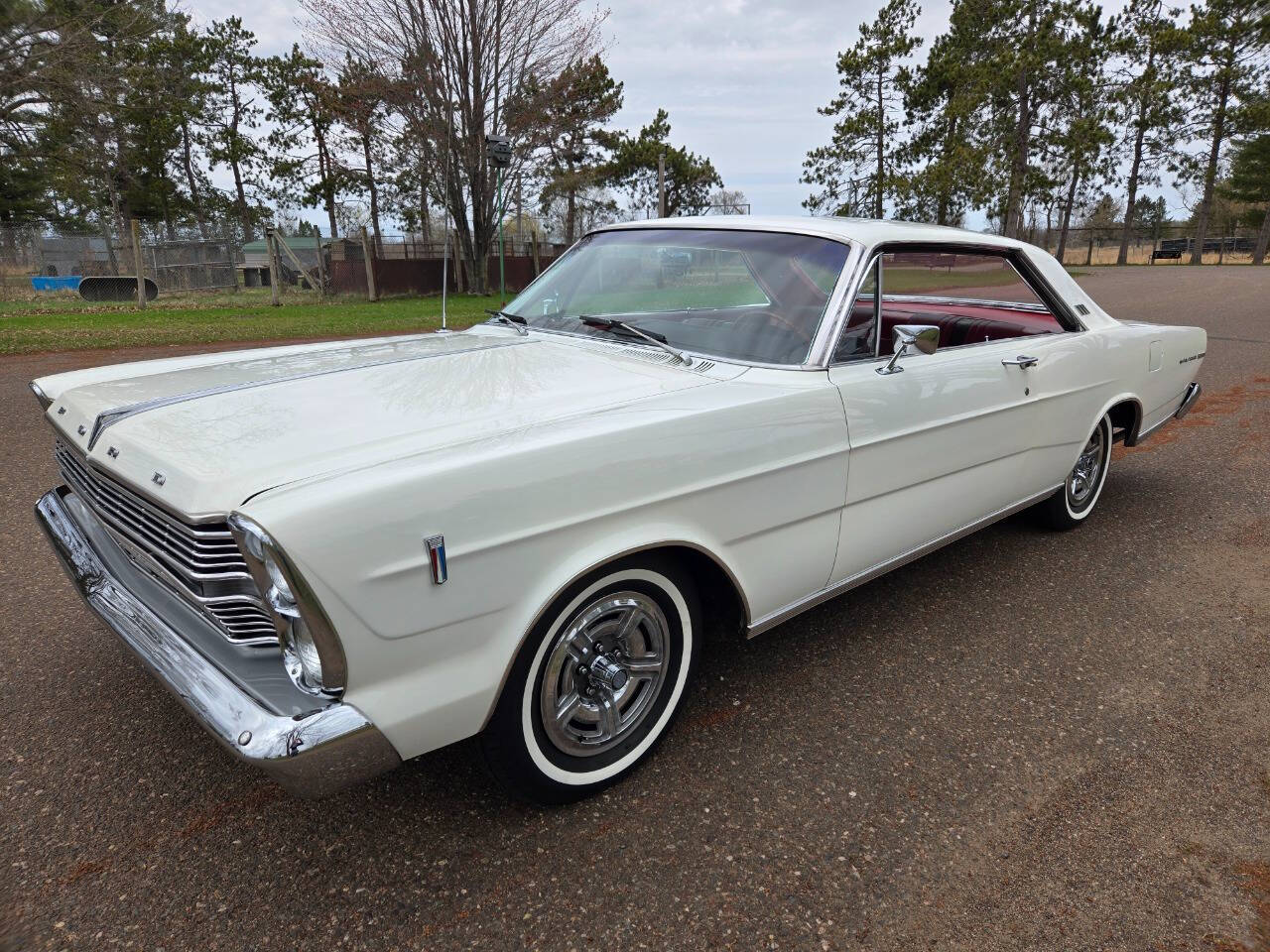 1966 Ford Galaxie 500 18