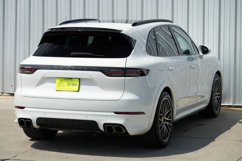 2020 Porsche Cayenne Turbo