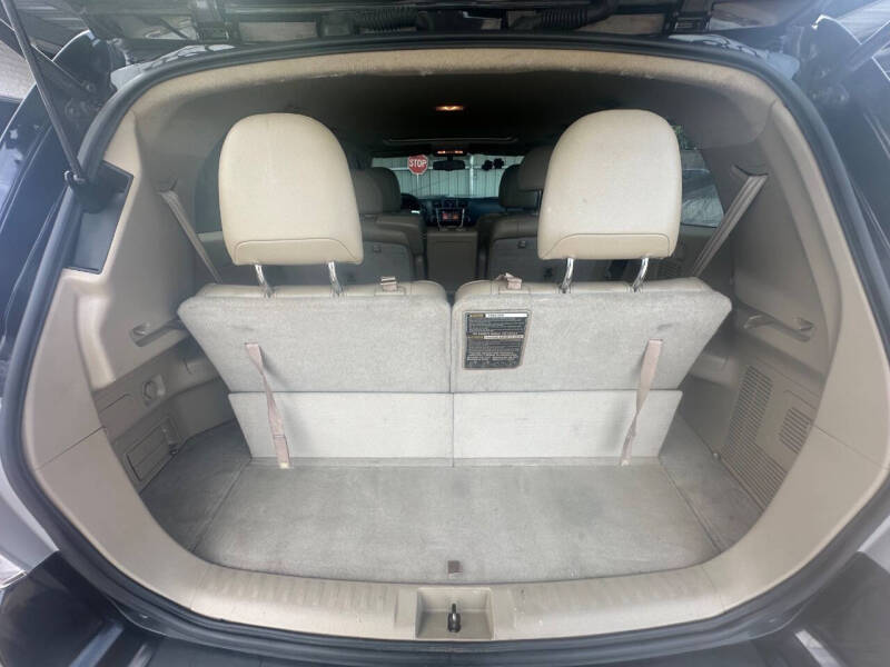 2013 Toyota Highlander SE