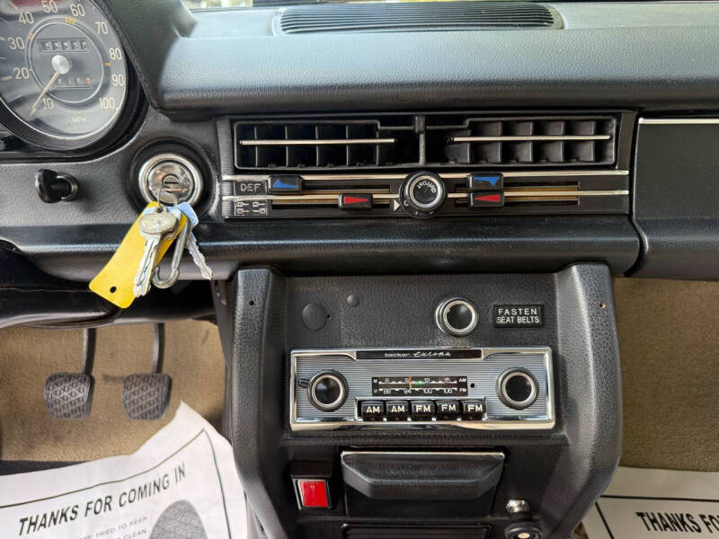 1973 Mercedes-Benz 220