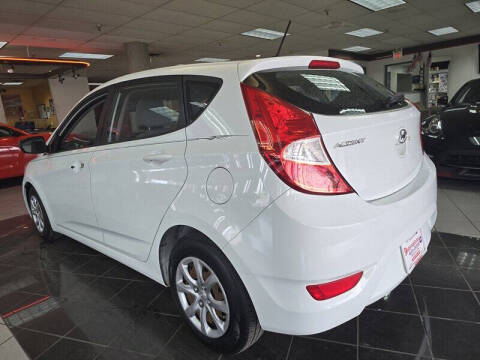2013 Hyundai Accent GS