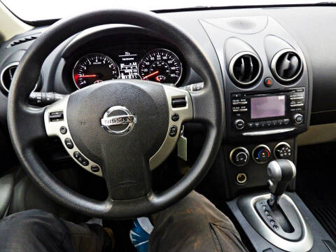 2013 Nissan Rogue S