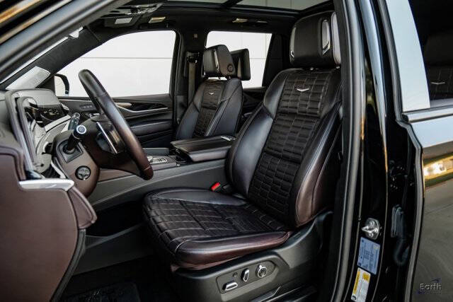 2023 Cadillac Escalade-V