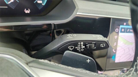 2024 Audi Q8 e-tron quattro Prestige