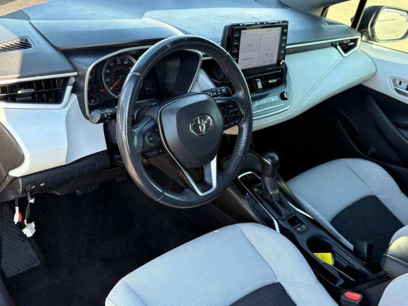 2020 Toyota Corolla Hatchback SE