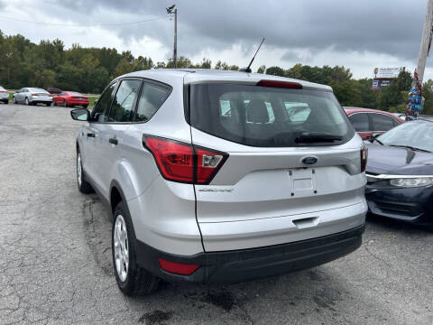 2019 Ford Escape S