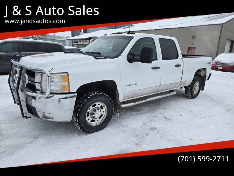 2010 Chevrolet Silverado 2500HD for sale at J & S Auto Sales in Thompson ND