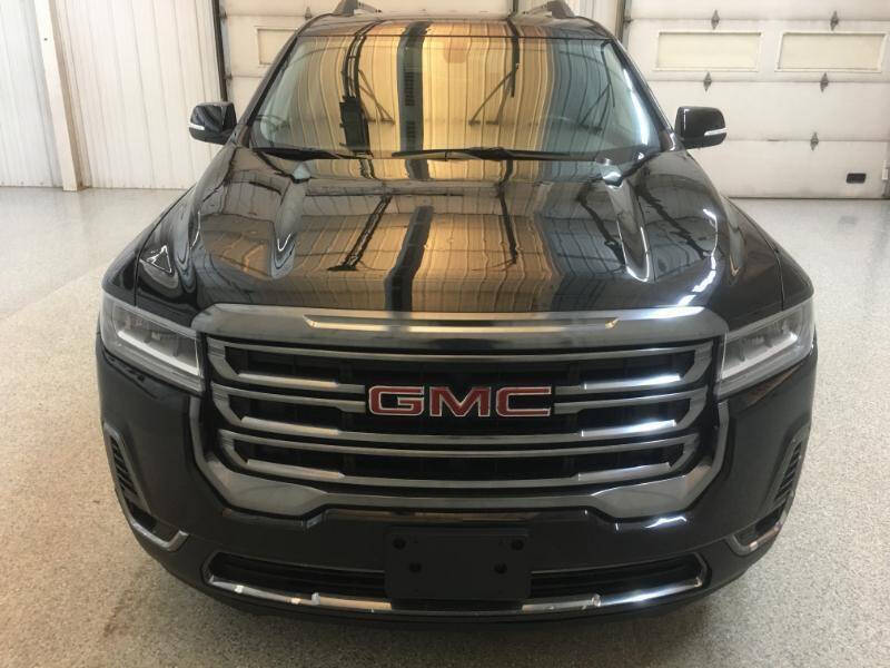2020 GMC Acadia AT4