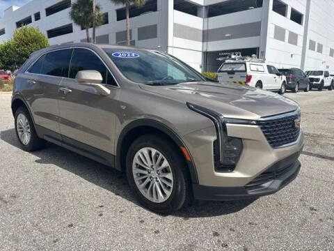 2024 Cadillac XT4 Luxury