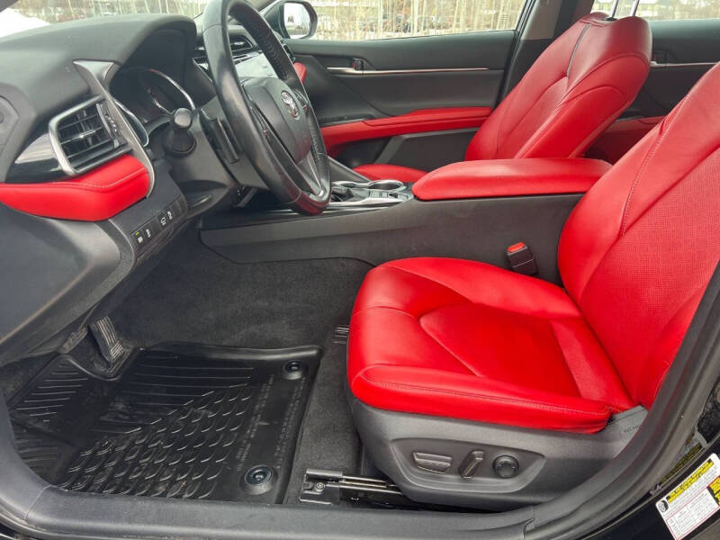 2019 Toyota Camry XSE V6