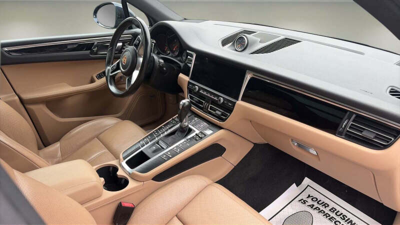 2019 Porsche Macan