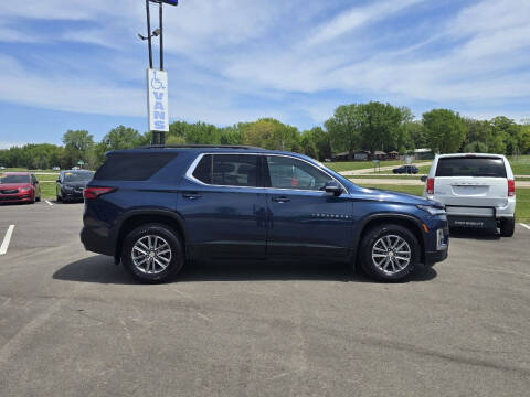 2022 Chevrolet Traverse LT Cloth