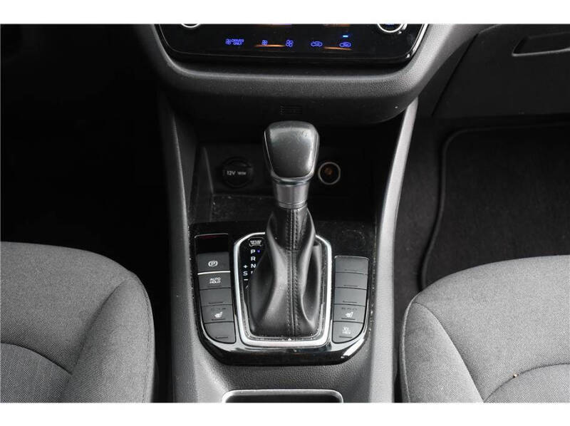 2020 Hyundai Ioniq Plug-in Hybrid SE