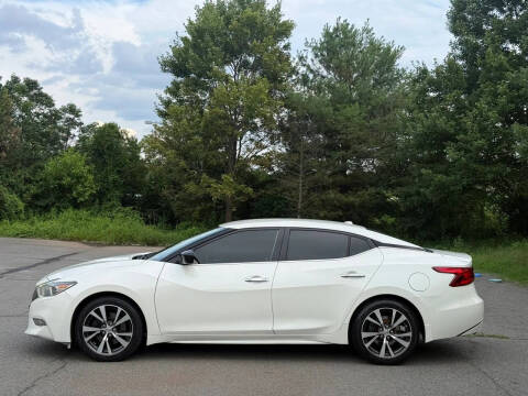 2017 Nissan Maxima