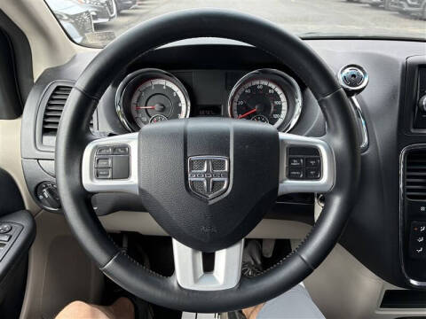 2015 Dodge Grand Caravan SE