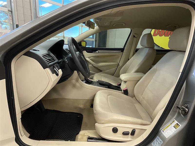 2013 Volkswagen Passat