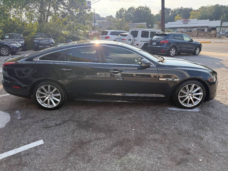 2016 Jaguar XJ R-Sport