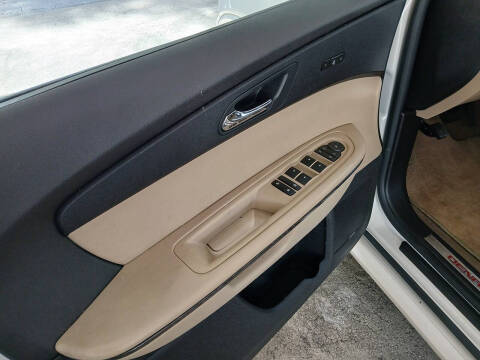 2011 GMC Acadia Denali