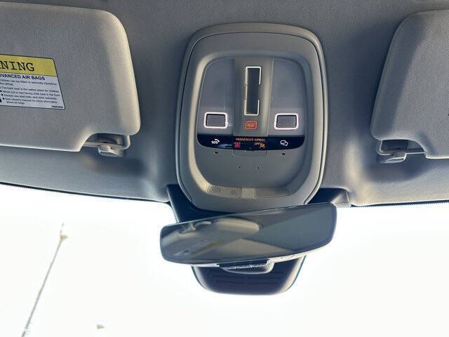 2025 Volvo XC90 B6 Plus Bright Theme 7P