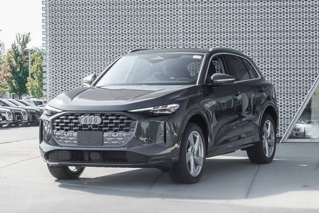 2025 Audi Q5 quattro Premium Plus TFSI
