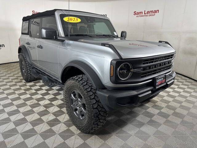 Used 2023 Ford Bronco 4-Door Base with VIN 1FMDE5BH6PLB11708 for sale in Bloomington, IL