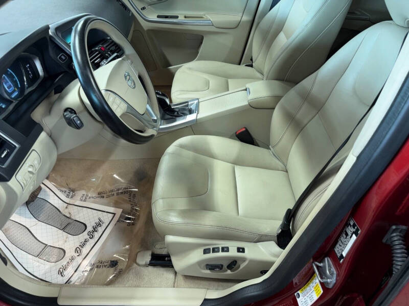 2016 Volvo XC60 T6