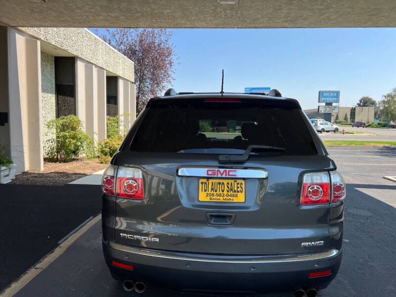2011 GMC Acadia SLE