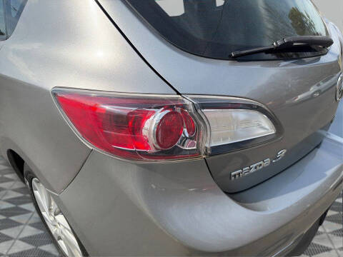 2012 Mazda MAZDA3 i Grand Touring