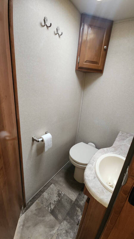 2019 Coachmen Leprechaun