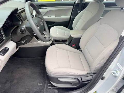 2019 Hyundai Elantra