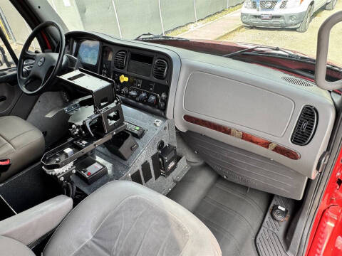 2016 Freightliner M2 106