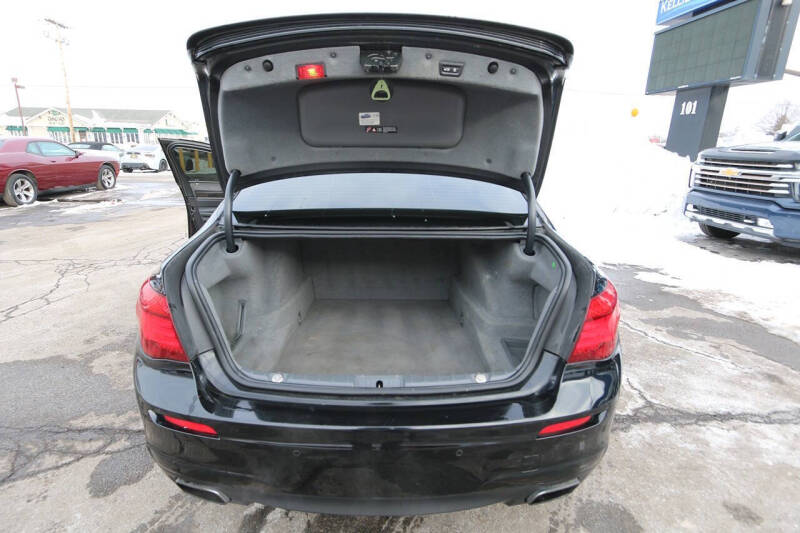 2015 BMW 7 Series 740i
