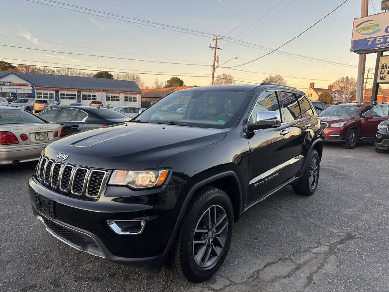 2017 Jeep Grand Cherokee Limited's photo