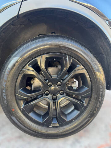 2020 Land Rover Discovery Sport P250 Standard