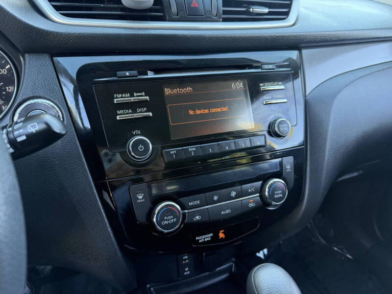 2014 Nissan Rogue SV