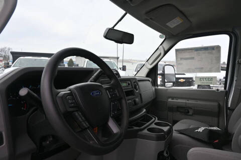 2025 Ford E-Series