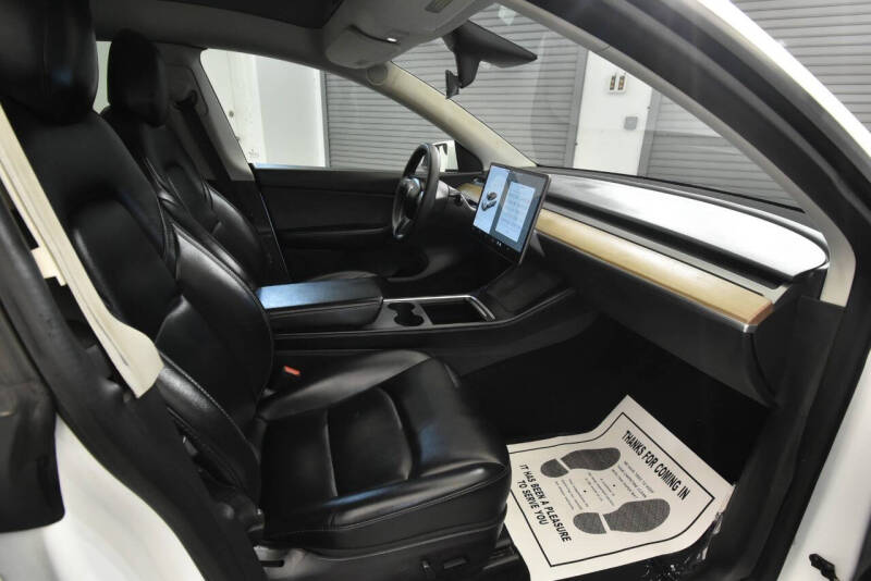 2022 Tesla Model Y Long Range