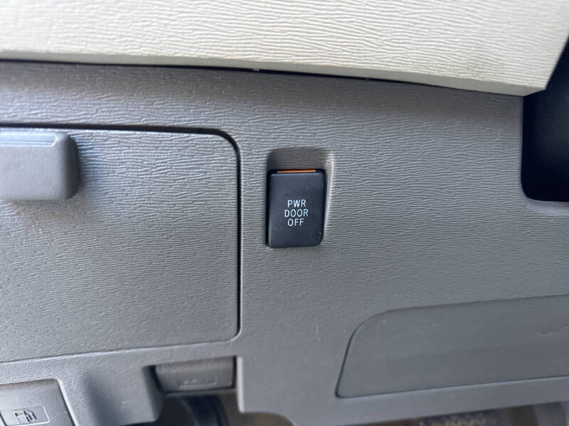 2013 Toyota Sienna Limited 7-Passenger