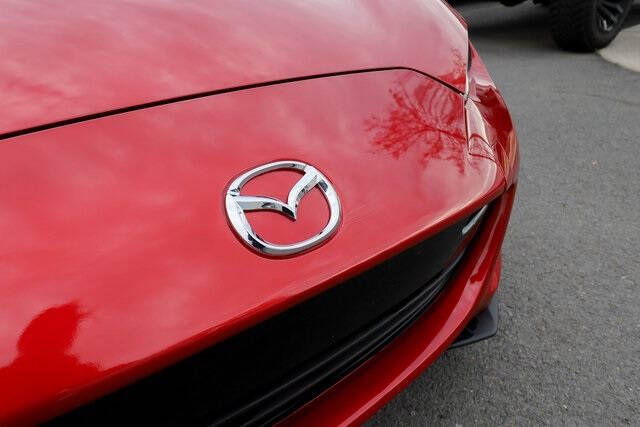 2016 Mazda MX-5 Miata Sport