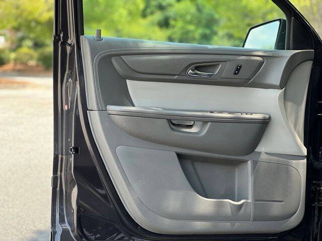2016 GMC Acadia SLE-2