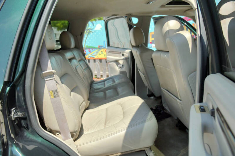 2002 Cadillac Escalade