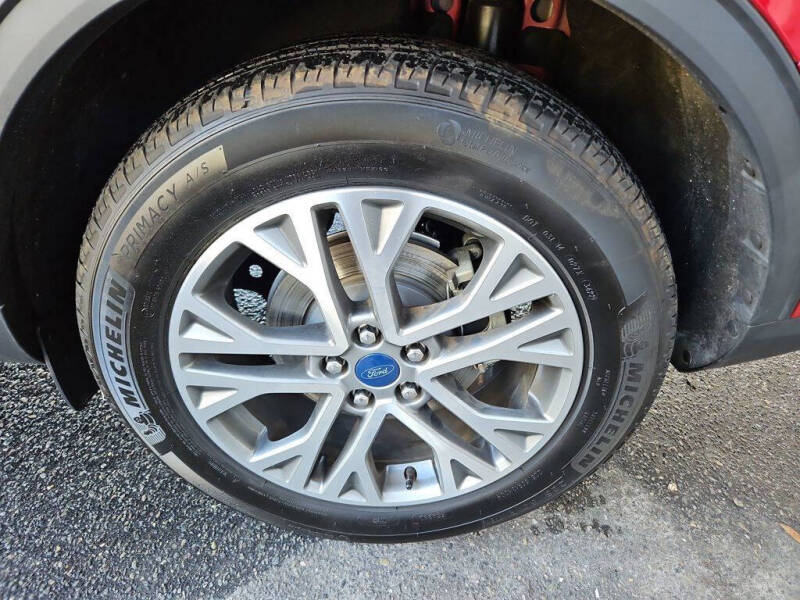 2022 Ford Escape SEL