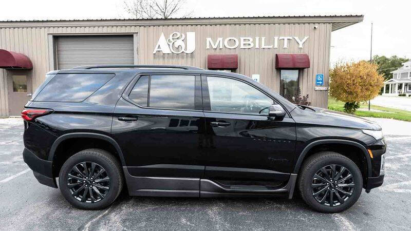 2023 Chevrolet Traverse RS